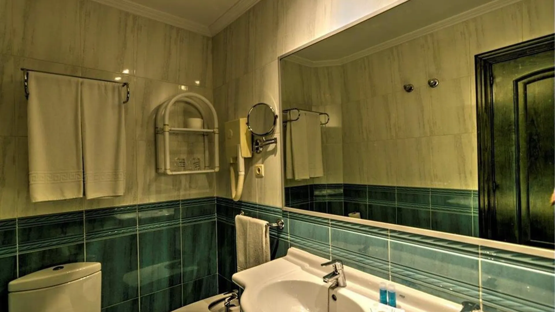 Hotel Venecia Malaga 3*,